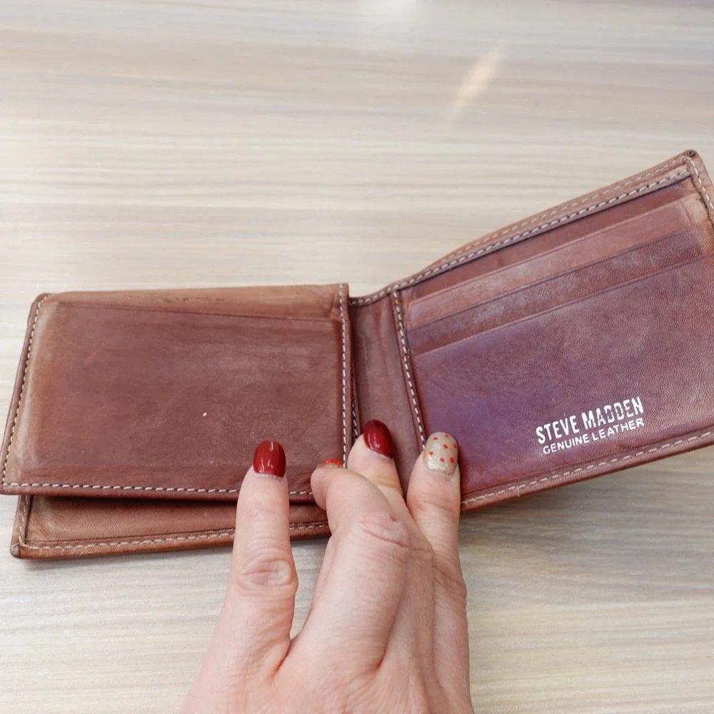 Genuine Leather Bifold Wallet Mens Tan Brown STEVE MADDEN Slim Flip ID